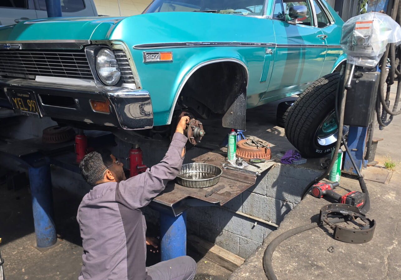69 Chevy Nova front break wheel cylinder replacement